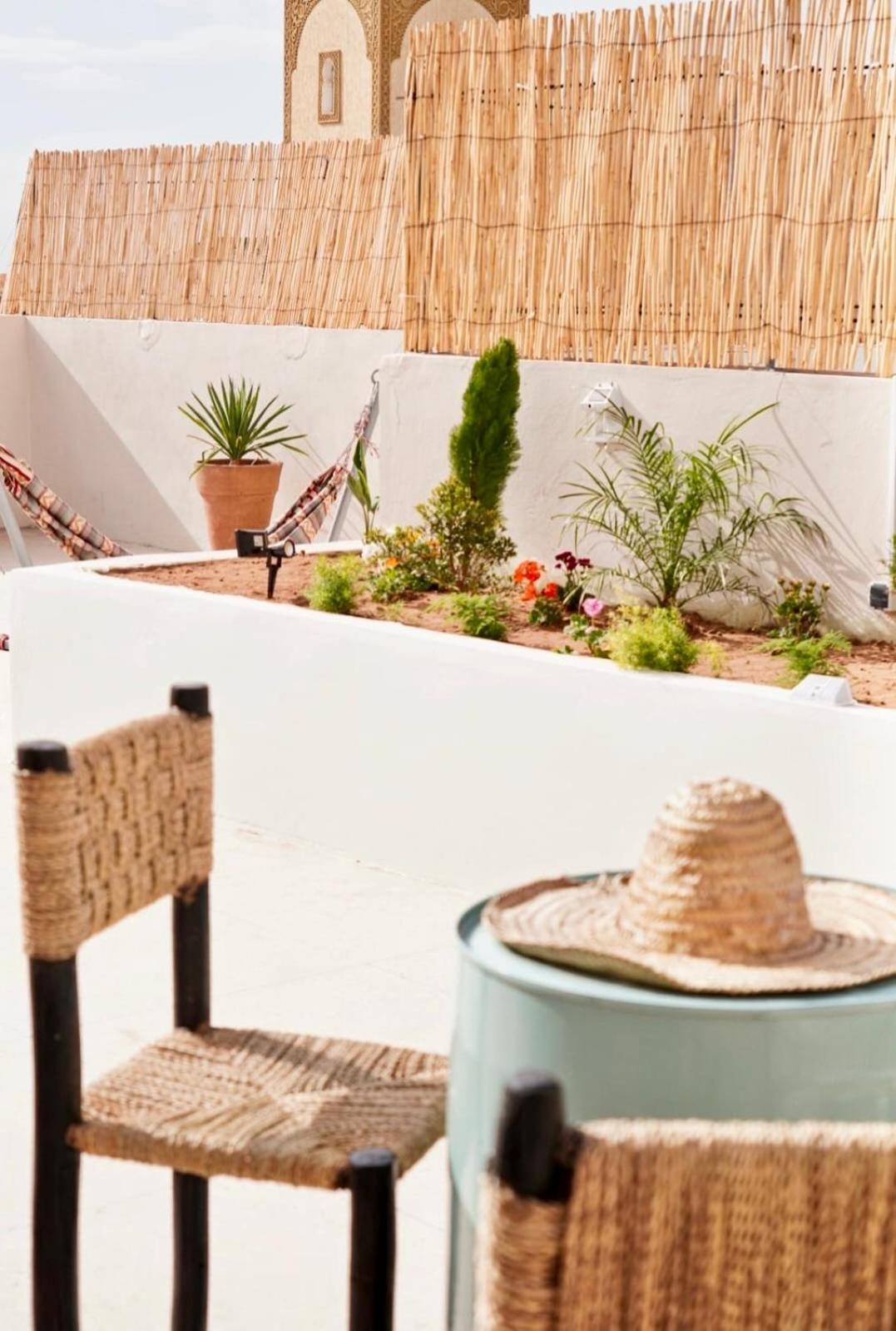 Хостел Ocean Surf House Tamraght Экстерьер фото